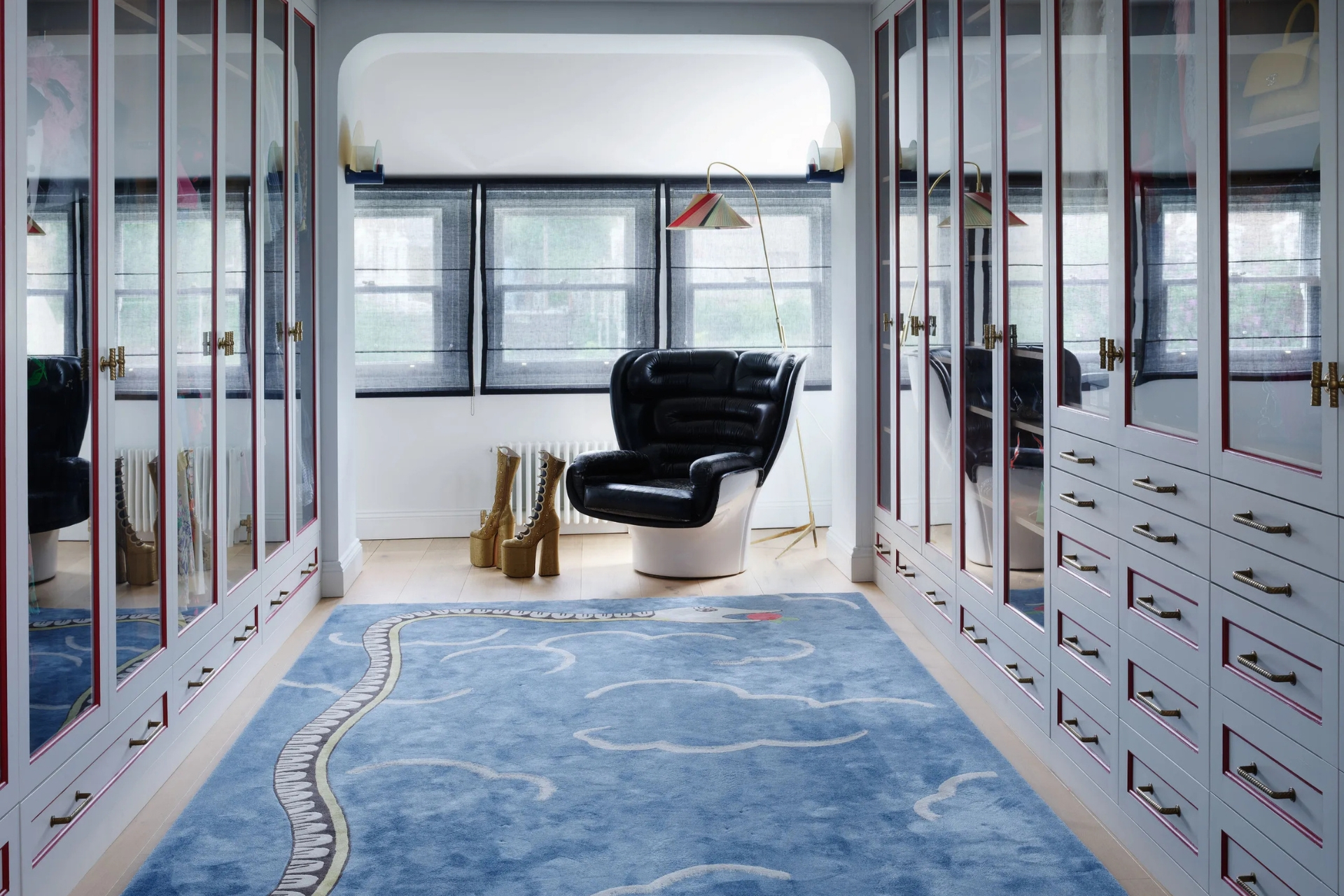 Dressing room by Beata Heuman