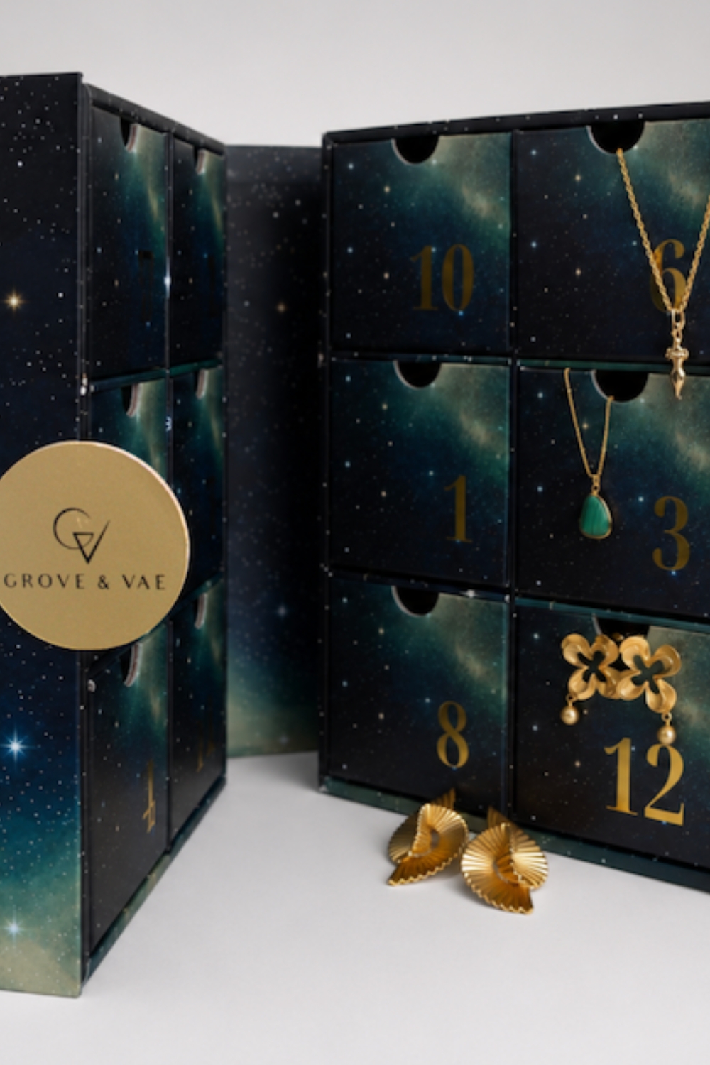 Grove & Vae 12 Days Of Jewellery Advent Calendar