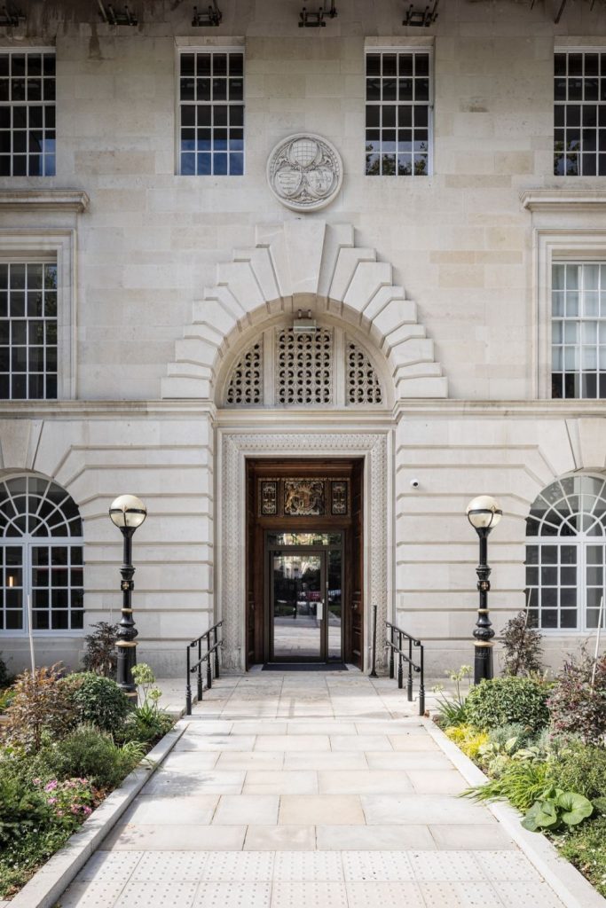 County Hall Kingston First Look: Live On The Former Set Of Downton Abbey & Call The Midwife