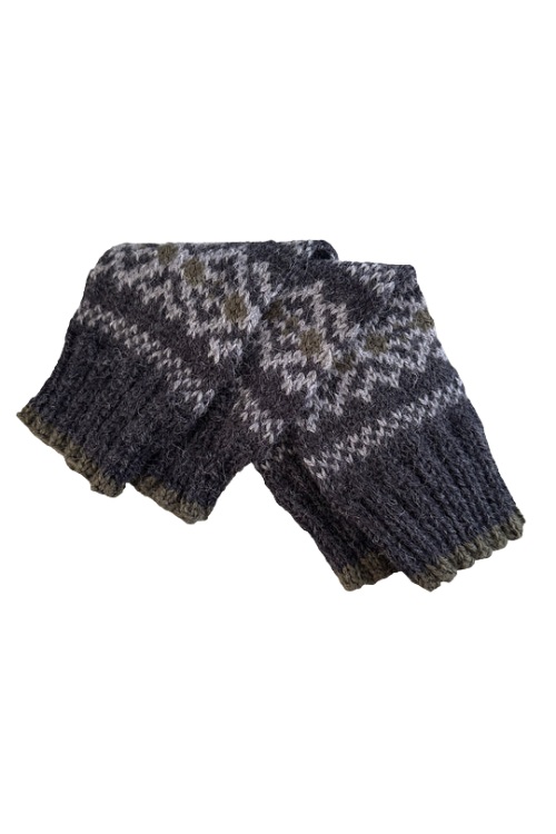 Hambro & Miller Fair Isle wrist warmers