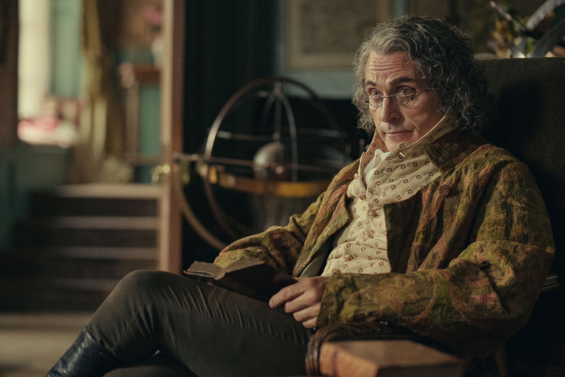 Rufus Sewell as Mr Bennet, Pride & Prejudice