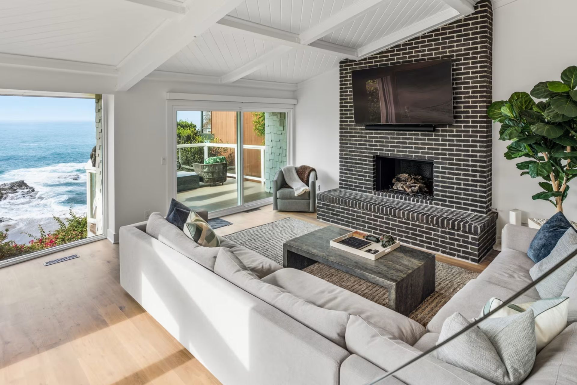 Diane Keaton home