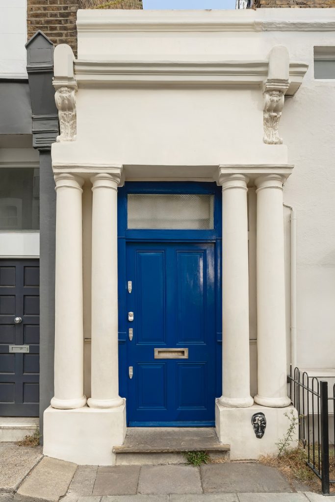 Hugh Grant's Iconic Blue Door Home From Notting Hill (1999) Is For Sale – Take A Look Inside