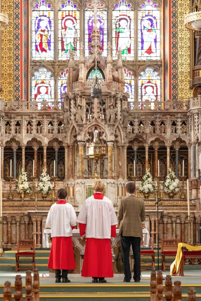 Why Are Non-Religious Parents Sending Their Children To Catholic School?