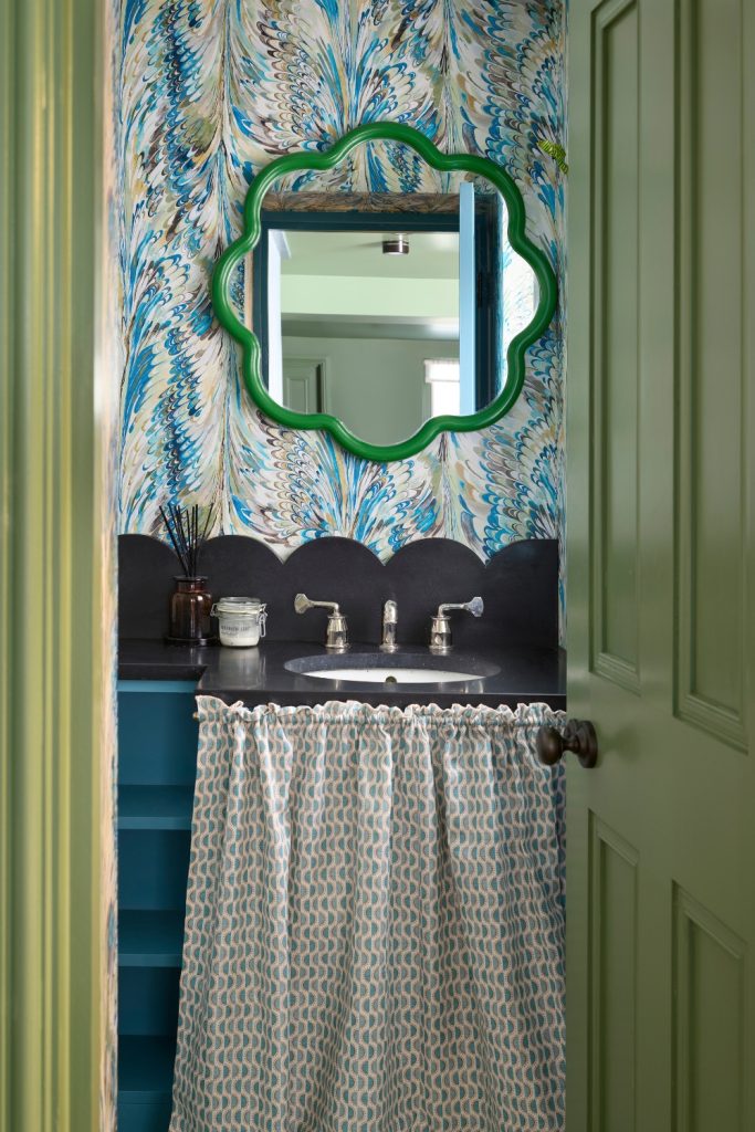 How To Make A Tiny Bathroom Stand Out