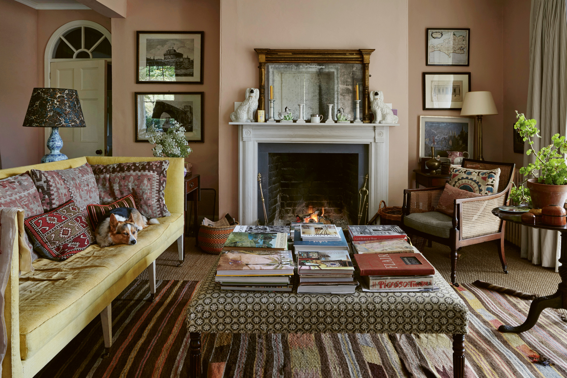 Drawing room by Ben Pentreath