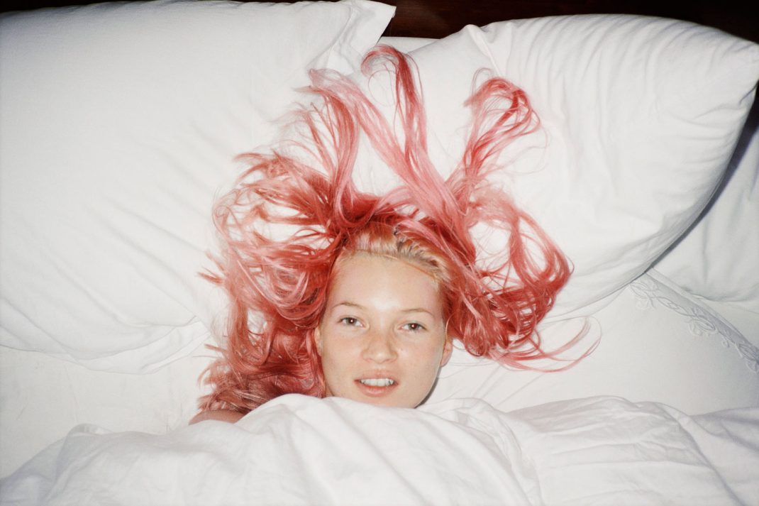 Toxic Gas, Raves & Razor Blades: Inside Tate Britain's The 90s: Art And Fashion