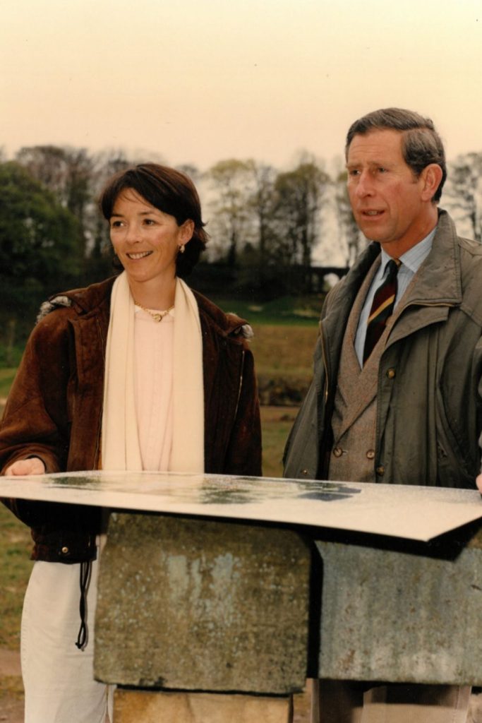 Meet The Duchess Who Has Cage Fights & Poison Plants In Her Castle Gardens