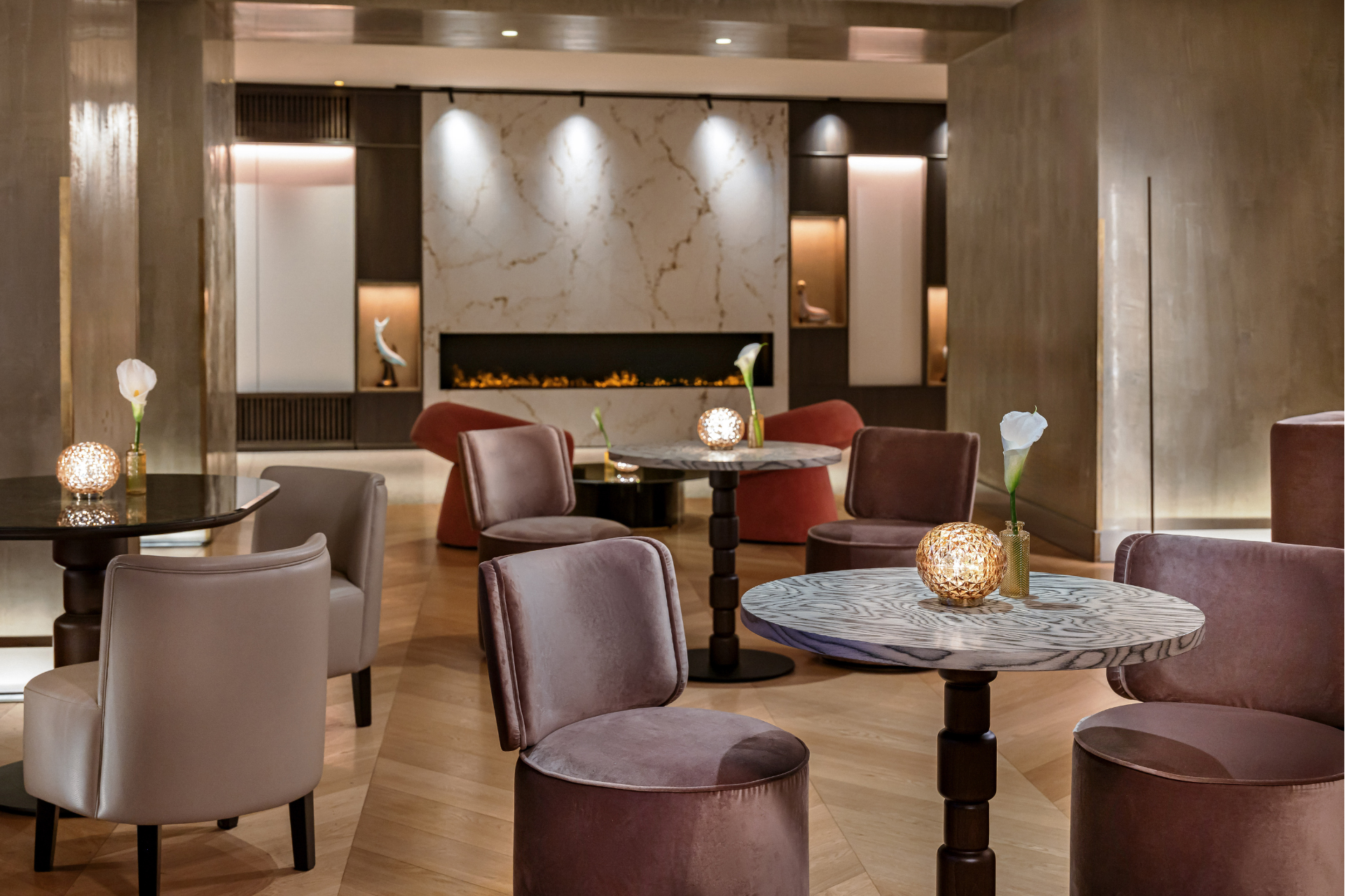 Grand Lounge at Rosa Grand