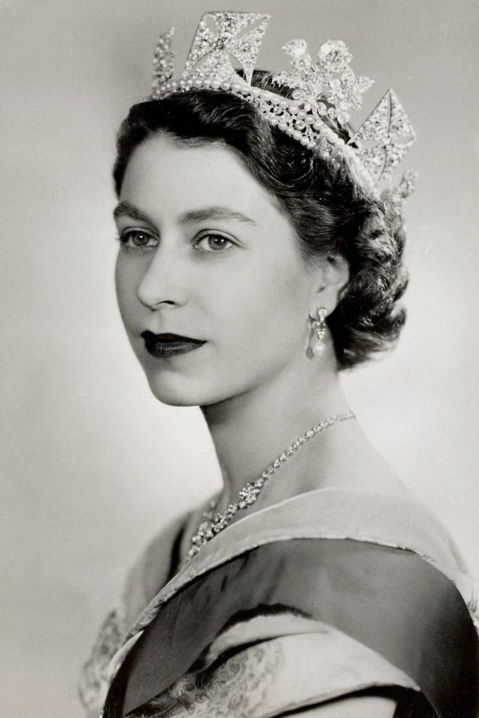 500 Years Of Royal Jewellery Is Coming To Buckingham Palace For A Major Exhibition