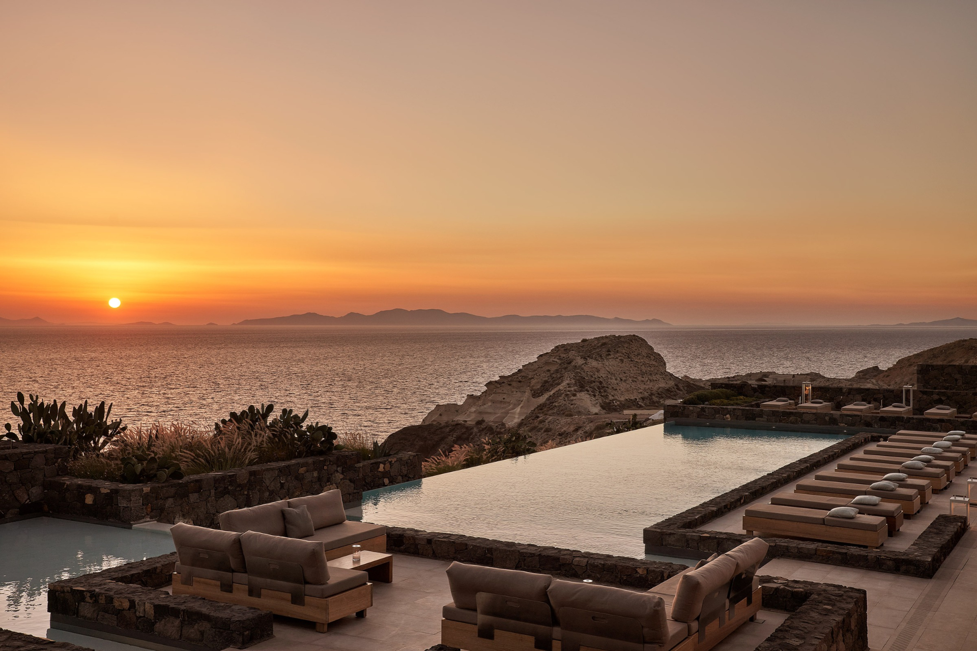 Outdoor pool at Canvases Epitome