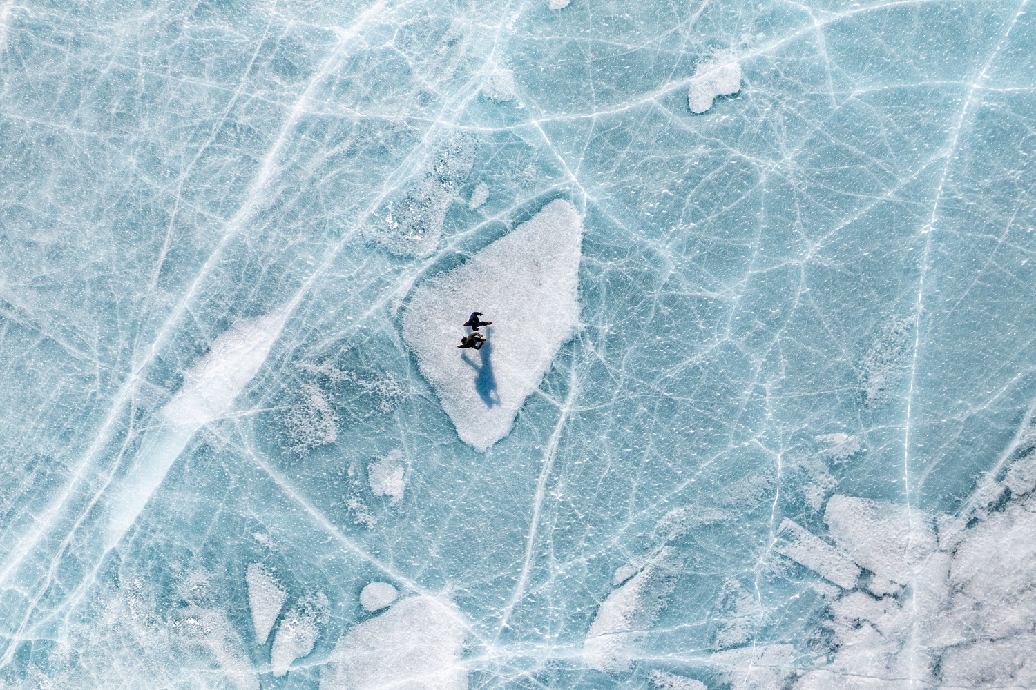 ice drifting in the Antarctic